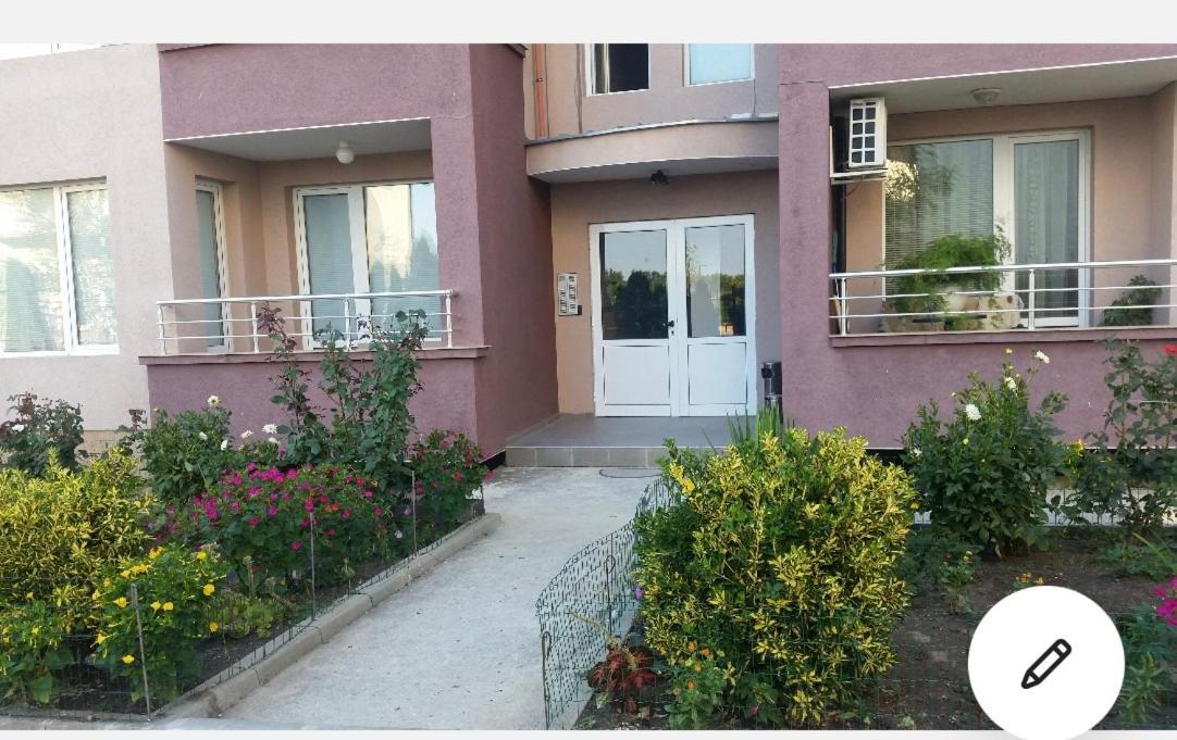 Dimitrov Apartments Burgas Exterior photo